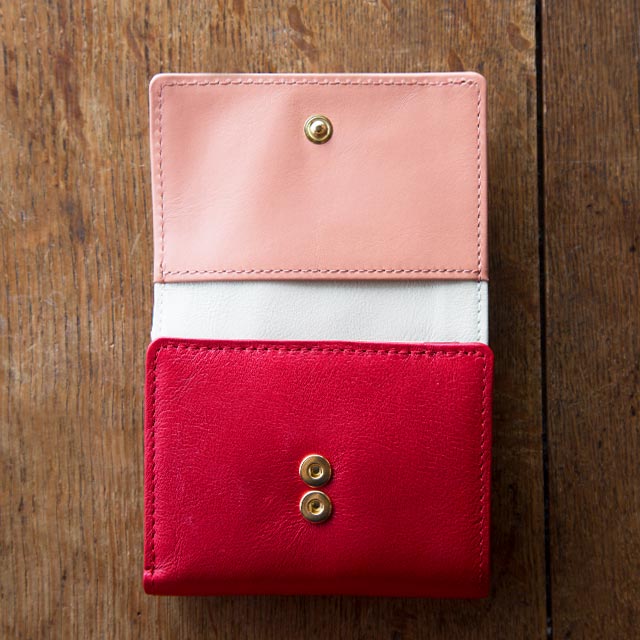 レディース三つ折り財布